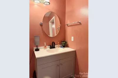 4015 Thistledown Court, Charlotte, NC 28269 - Photo 37
