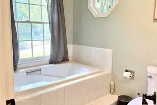 4015 Thistledown Ct, Charlotte, NC 28269 - Photo 27