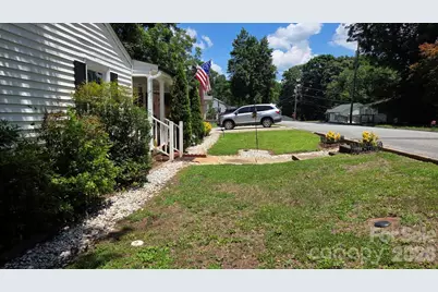809 Alexander Street, Lincolnton, NC 28092 - Photo 31