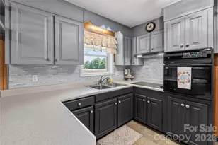 1316 Drumstand Rd, Stony Point, NC 28678 - Photo 11