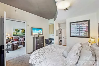 210 N Church Street #1605, Charlotte, NC 28202 - Photo 9