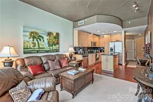 210 N Church St, Charlotte, NC 28202 - Photo 5