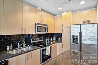 210 N Church Street #1605, Charlotte, NC 28202 - Photo 21