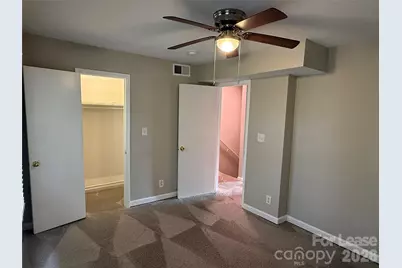 312 W Catawba Avenue, Mount Holly, NC 28120 - Photo 9