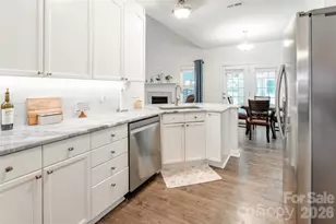 1562 Matthews Dr, Rock Hill, SC 29732 - Photo 7
