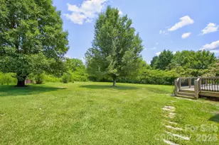 122 Cheraw Ln, Flat Rock, NC 28731 - Photo 19