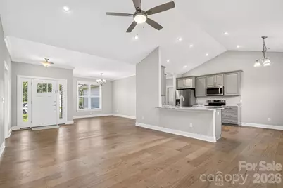 122 Cheraw Lane, Flat Rock, NC 28731 - Photo 5