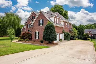 5523 Weavers Row, Gastonia, NC 28056 - Photo 3
