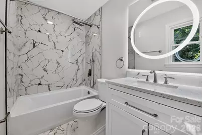 6820 Barrington Drive, Charlotte, NC 28215 - Photo 13