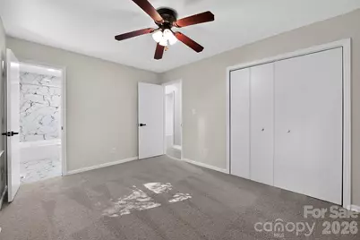 6820 Barrington Drive, Charlotte, NC 28215 - Photo 11