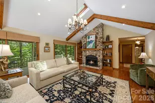 117 Tarnhill Dr, Flat Rock, NC 28731 - Photo 11