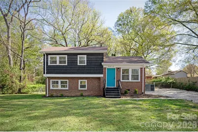 5412 Milhaven Lane, Charlotte, NC 28269 - Photo 1