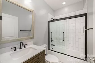69 Stamford St, Asheville, NC 28803 - Photo 23