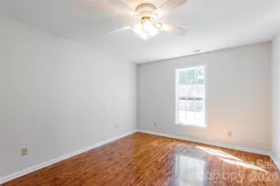 386 Sutton Springs Rd, York, SC 29745 - Photo 9
