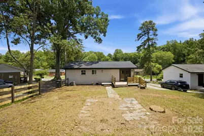 9401 Feldbank Drive, Charlotte, NC 28216 - Photo 29