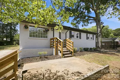 9401 Feldbank Drive, Charlotte, NC 28216 - Photo 3