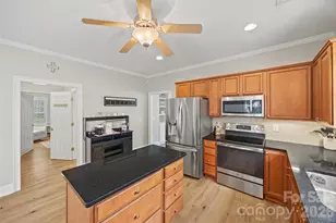 1220 McGill Pond Ln, Rock Hill, SC 29732 - Photo 9