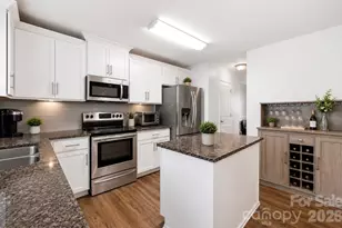 8502 Mansell Ct, Charlotte, NC 28215 - Photo 7