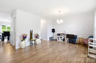 8502 Mansell Ct, Charlotte, NC 28215 - Photo 5