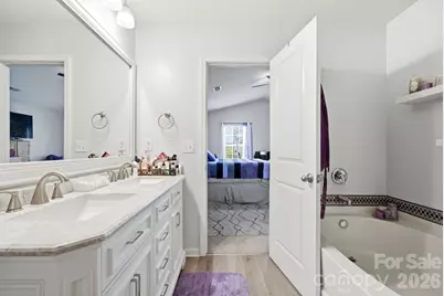 8502 Mansell Court, Charlotte, NC 28215 - Photo 21