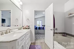 8502 Mansell Ct, Charlotte, NC 28215 - Photo 21