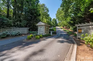 3201 St Augustine Pl, Asheville, NC 28805 - Photo 31