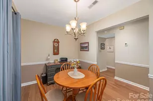 3201 St Augustine Pl, Asheville, NC 28805 - Photo 11