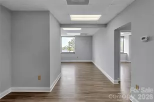 2101 Sardis Rd N, Charlotte, NC 28227 - Photo 39