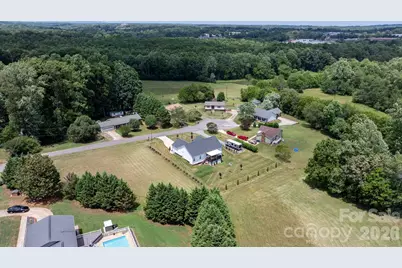 2026 Crestdale Lane, Newton, NC 28658 - Photo 43