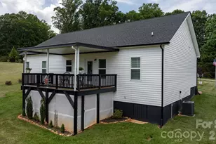 2026 Crestdale Ln, Newton, NC 28658 - Photo 33