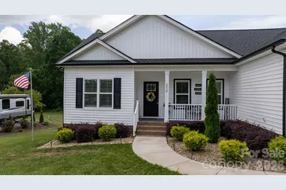 2026 Crestdale Lane, Newton, NC 28658 - Photo 27