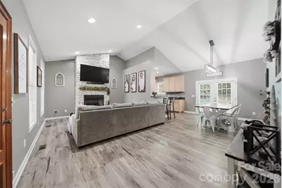 1395 Robinhood Drive, Morganton, NC 28655 - Photo 5