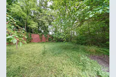 2300 Kennesaw Drive, Charlotte, NC 28216 - Photo 21