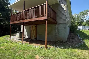 1312 Meadowlane Dr NW, Lenoir, NC 28645 - Photo 15