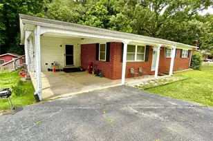 613 Shue Rd, China Grove, NC 28023 - Photo 35