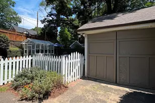 521 S York St, Gastonia, NC 28052 - Photo 35