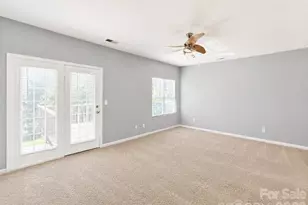 9815 Treeside Ln, Matthews, NC 28105 - Photo 5
