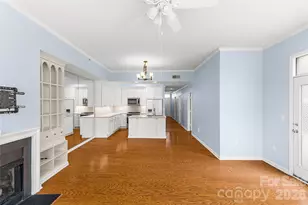 405 W 7th St, Charlotte, NC 28202 - Photo 31