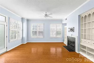 405 W 7th St, Charlotte, NC 28202 - Photo 27
