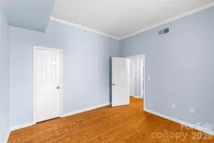 405 W 7th St, Charlotte, NC 28202 - Photo 7