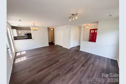 3831 Mohawk Court, Charlotte, NC 28215 - Photo 9