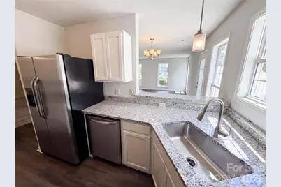3831 Mohawk Court, Charlotte, NC 28215 - Photo 7