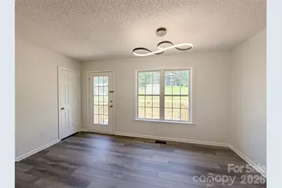 1011 Meagan Court, Bessemer City, NC 28016 - Photo 3