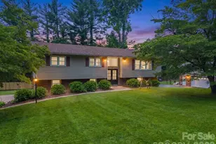 59 Underhill Rd, Hendersonville, NC 28792 - Photo 1