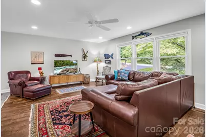 59 Underhill Road, Hendersonville, NC 28792 - Photo 17