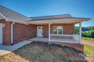 165 Central Pk Cir, Spindale, NC 28160 - Photo 5