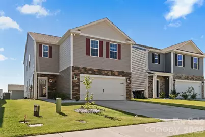 1414 5th Street Drive NE, Hickory, NC 28601 - Photo 1