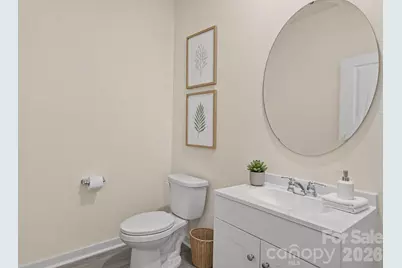 1414 5th Street Drive NE, Hickory, NC 28601 - Photo 9