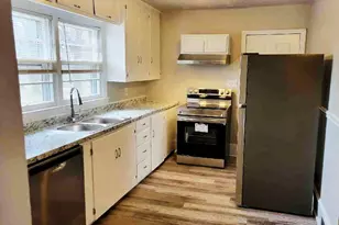 5405 Hilltop Cir, Charlotte, NC 28269 - Photo 3
