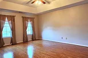 2425 Katherine Kiker Rd, Charlotte, NC 28213 - Photo 13